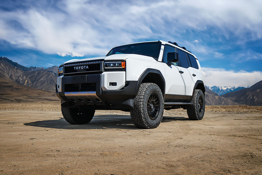 ICON 2024-2025 Toyota Land Cruiser 250 Series/2024-2025 Lexus GX550, 0-3” Lift, Rear, V.S. 2.5 Aluminum Series Shock Absorbers, Remote Reservoir, Pair